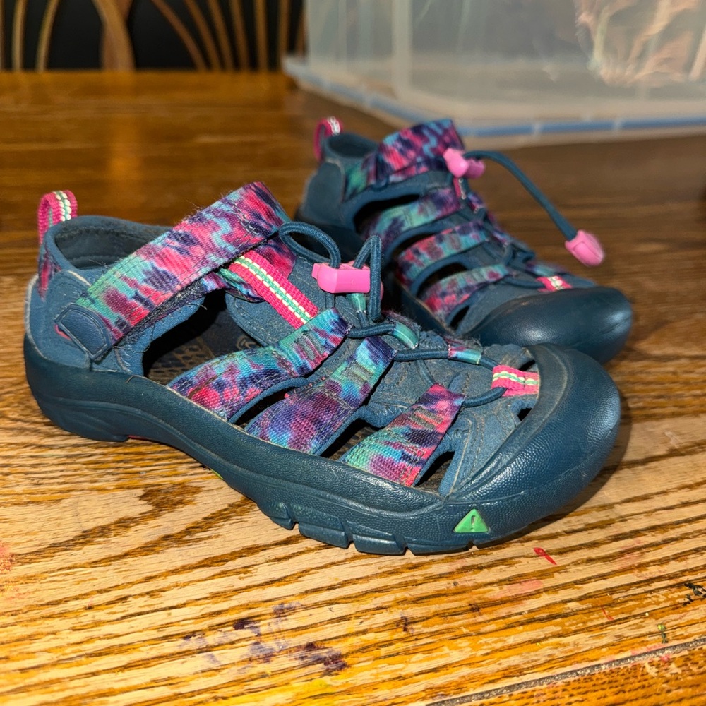 Keen Kids Sandals in Blue and Pink